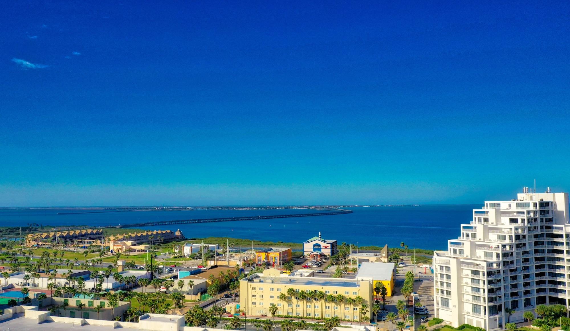 Comfort Suites Beachside South Padre Island Ngoại thất bức ảnh