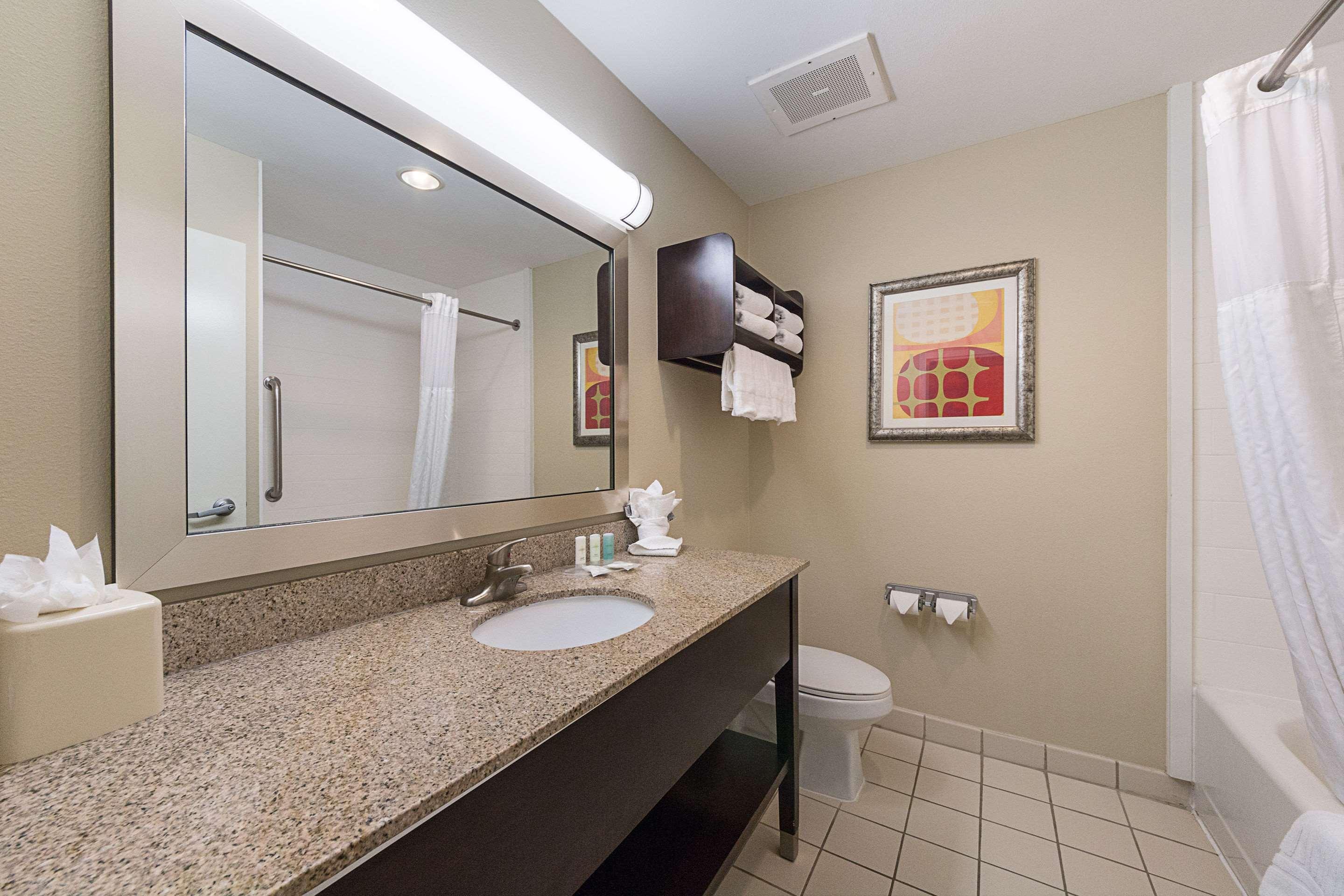 Comfort Suites Beachside South Padre Island Ngoại thất bức ảnh